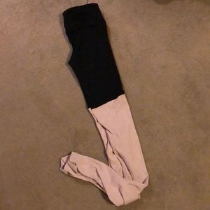 Noli yoga pants with leggings attached